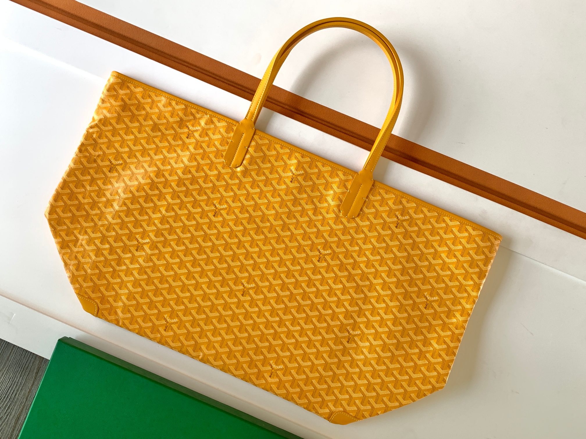 Artois GM Tote Bag In Yellow